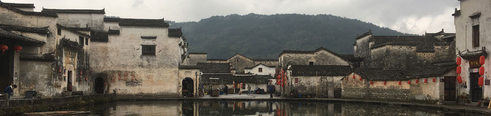 Hongcun-Moon-Pond-by-Yan-Wencheng